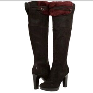 Ugg Ophira heeled boots 9.5 black suede with wine colored fur trim.